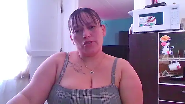 Diana Lozano online show from June 11, 3:32 pm