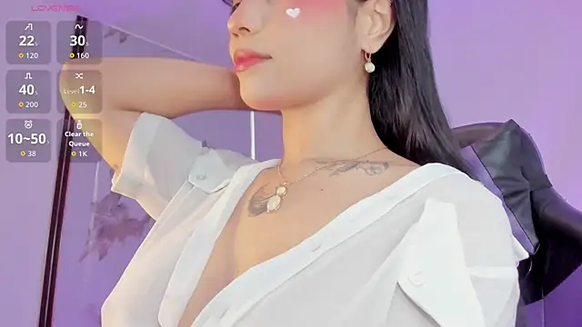 Snapshot of CIEL-DOUCE chatting on July 7, 1:15 pm CIEL-DOUCE online show from July 7, 1:15 pm