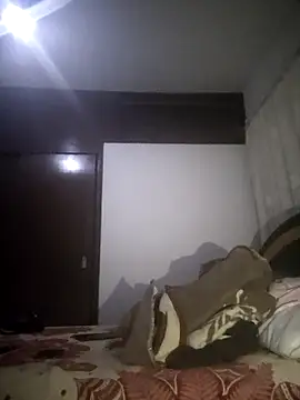 Snapshot of karlaalva chatting on November 27, 5:53 am karlaalva online show from November 27, 5:53 am