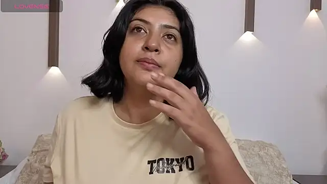 Snapshot of abby_miller26 chatting on May 20, 12:22 pm abby miller26 online show from May 20, 12:22 pm