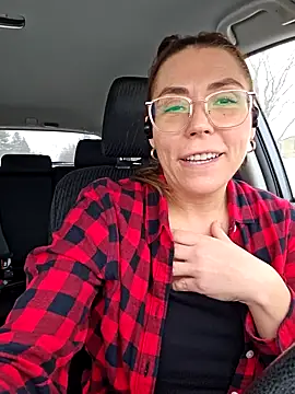 Snapshot of Ellie-L-Elizabeth chatting on February 18, 8:36 pm Ellie-L-Elizabeth online show from February 18, 8:36 pm