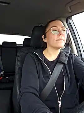 Snapshot of Ellie-L-Elizabeth chatting on March 6, 2:18 pm Ellie-L-Elizabeth online show from March 6, 2:18 pm