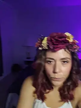 Snapshot of Ellie-L-Elizabeth chatting on October 22, 5:02 pm Ellie-L-Elizabeth online show from October 22, 5:02 pm