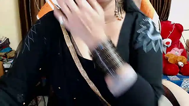 Naughty Kashish online show from December 14, 8:13 am