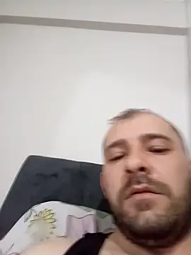 Snapshot of NiiiRvaNaa chatting on February 1, 4:55 am NiiiRvaNaa online show from February 1, 4:55 am