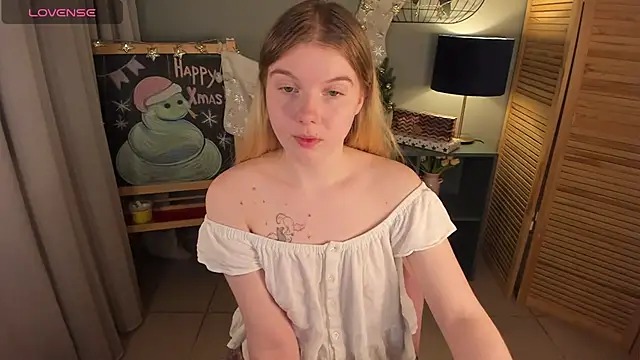 ohmyJuliet online show from December 20, 5:25 am