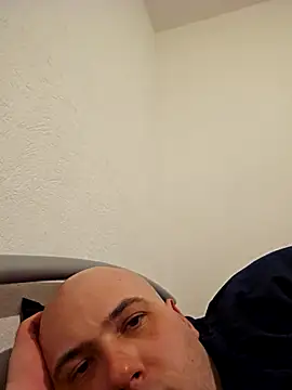 mario890605 online show from January 15, 9:51 pm