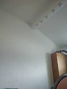 mario890605 online show from March 11, 8:09 am