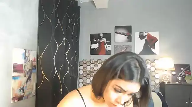 Snapshot of Hot_Metallica69 chatting on February 5, 12:27 pm Hot Metallica69 online show from February 5, 12:27 pm