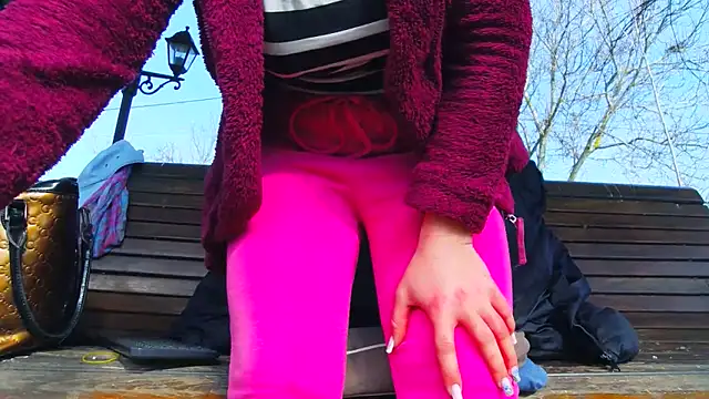 SquirtyMellissaLabia online show from March 6, 8:11 am