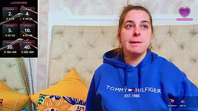 KarinaNoir online show from February 4, 5:02 am