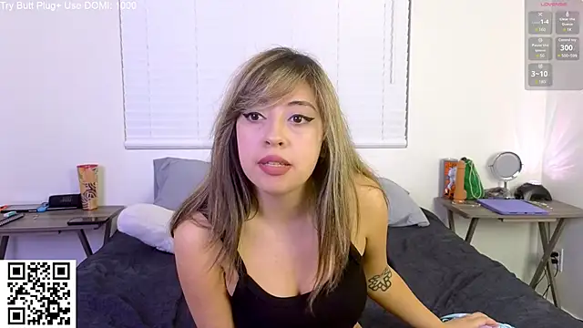 Snapshot of AriannaPena chatting on January 13, 3:45 am AriannaPena online show from January 13, 3:45 am