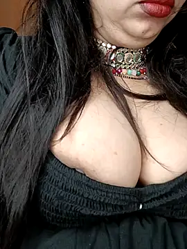 Snapshot of SIDDHAA--897 chatting on February 7, 3:34 am SIDDHAA--897 online show from February 7, 3:34 am