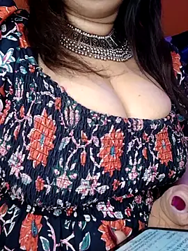 Snapshot of SIDDHAA--897 chatting on March 9, 5:49 pm SIDDHAA--897 online show from March 9, 5:49 pm