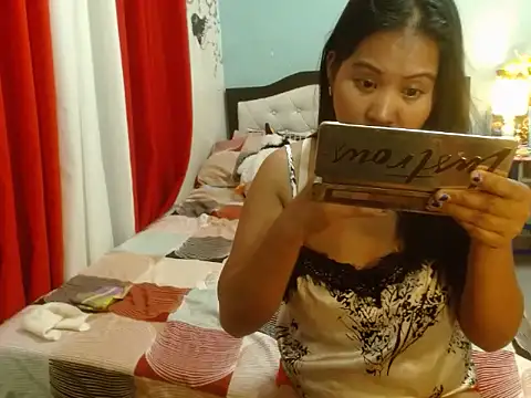 PearlOfAsia21 online show from February 27, 10:37 am