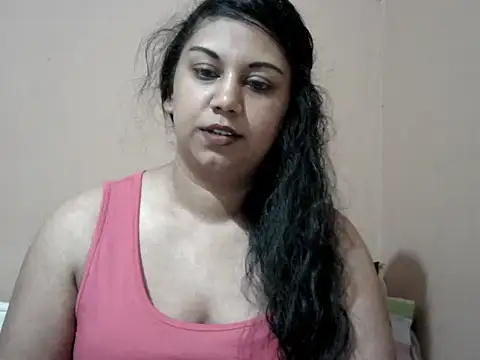 bellachow10 online show from January 31, 7:34 pm