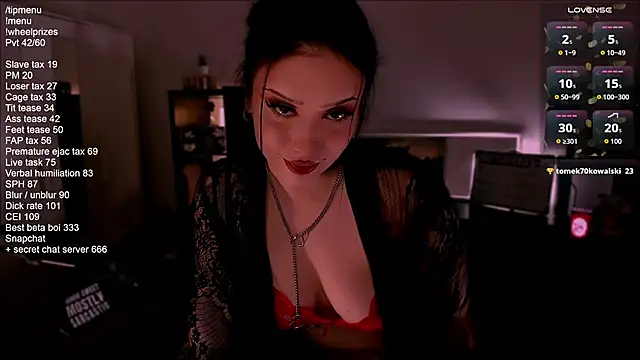 Snapshot of SofiRusselle chatting on September 29, 6:02 pm SofiRusselle online show from September 29, 6:02 pm