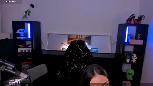 SofiRusselle online show from January 12, 7:19 pm