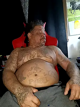 yellowwetfox online show from January 25, 10:51 am