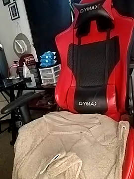 yellowwetfox online show from February 16, 8:43 am