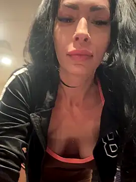 annablisss online show from October 7, 6:10 am