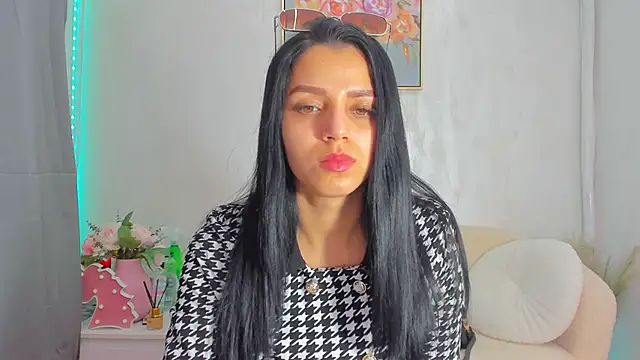 Sarabecker online show from May 7, 8:42 am