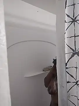 markquanna online show from November 8, 5:40 am