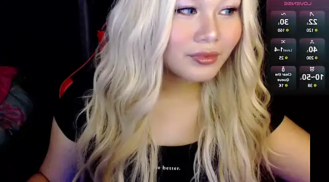 Snapshot of stacey_wills44 chatting on December 14, 3:29 am stacey wills44 online show from December 14, 3:29 am