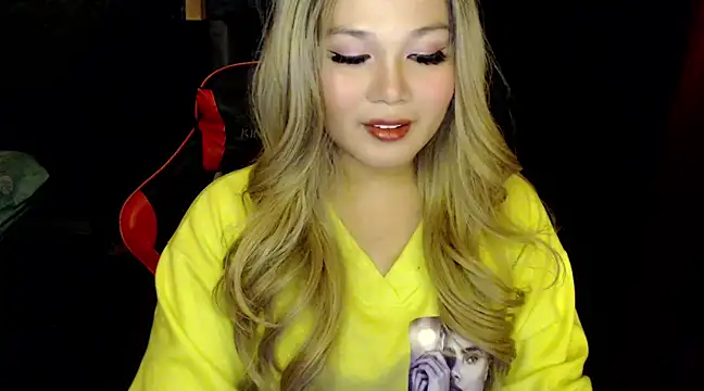 Snapshot of stacey_wills44 chatting on February 6, 10:48 am stacey wills44 online show from February 6, 10:48 am