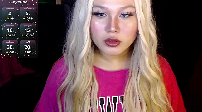 Snapshot of stacey_wills44 chatting on March 3, 8:54 pm stacey wills44 online show from March 3, 8:54 pm