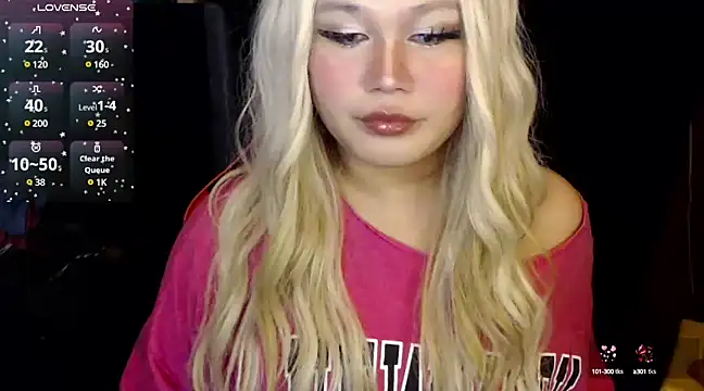 Snapshot of stacey_wills44 chatting on March 4, 8:38 pm stacey wills44 online show from March 4, 8:38 pm