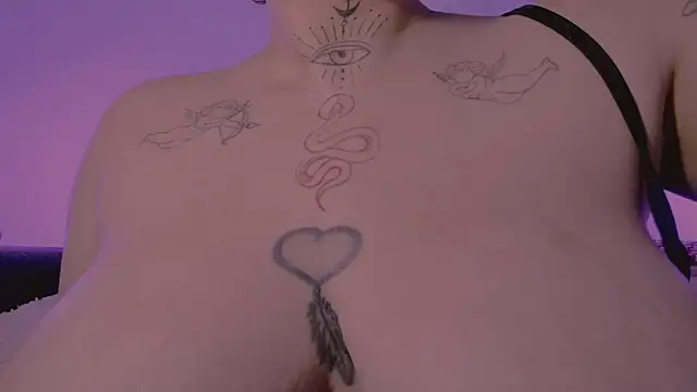 Lilmuh  online show from May 21, 3:35 am