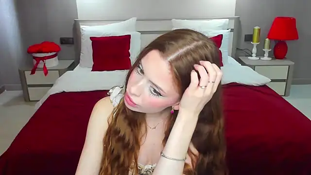 Snapshot of _Sweet__Cherry_ chatting on May 20, 4:18 am Sweet Cherry online show from May 20, 4:18 am