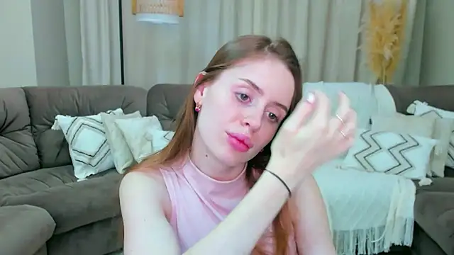 Snapshot of _Sweet__Cherry_ chatting on June 24, 4:22 am Sweet Cherry online show from June 24, 4:22 am