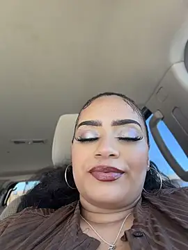 CarmelaAnthony online show from April 27, 8:07 pm