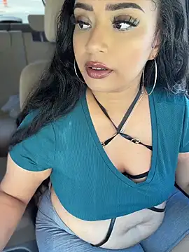 CarmelaAnthony online show from April 30, 6:58 pm