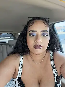 Snapshot of CarmelaAnthony chatting on May 5, 7:44 pm CarmelaAnthony online show from May 5, 7:44 pm