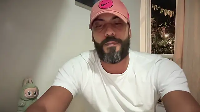 romeolovedark online show from December 22, 3:25 am