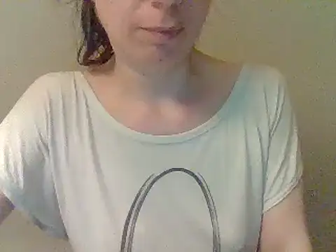 Moi Lina online show from June 27, 12:15 am