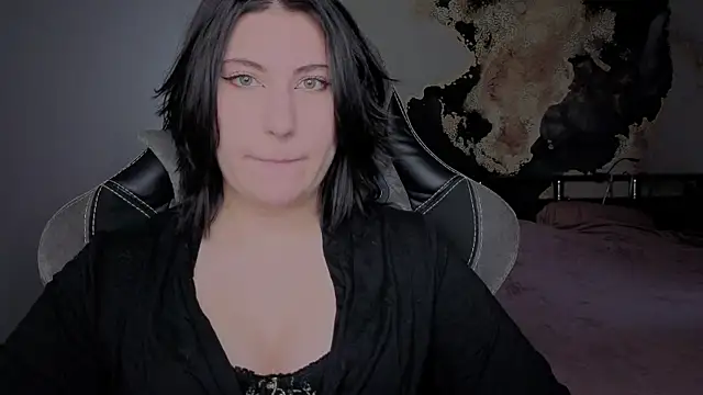 Snapshot of dj_eban_ chatting on May 24, 1:54 am dj eban online show from May 24, 1:54 am