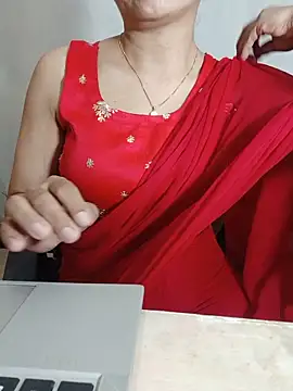 Snapshot of Chanchal--Navya chatting on May 13, 6:16 pm Chanchal--Navya online show from May 13, 6:16 pm
