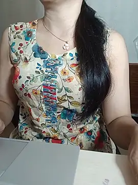 Snapshot of Chanchal--Navya chatting on May 23, 6:23 pm Chanchal--Navya online show from May 23, 6:23 pm