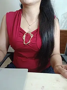 Snapshot of Chanchal--Navya chatting on June 7, 6:33 pm Chanchal--Navya online show from June 7, 6:33 pm