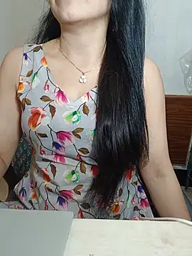 Snapshot of Chanchal--Navya chatting on June 11, 6:06 pm Chanchal--Navya online show from June 11, 6:06 pm