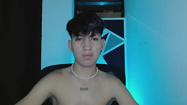 littlextreme online show from March 6, 12:00 am