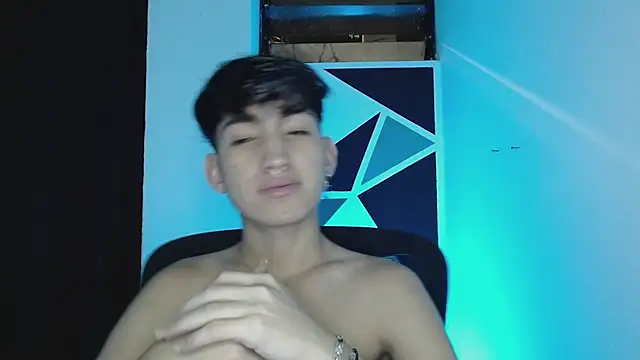 littlextreme online show from March 12, 5:35 am