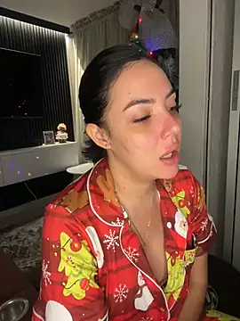 brianna 196 online show from December 11, 3:13 am