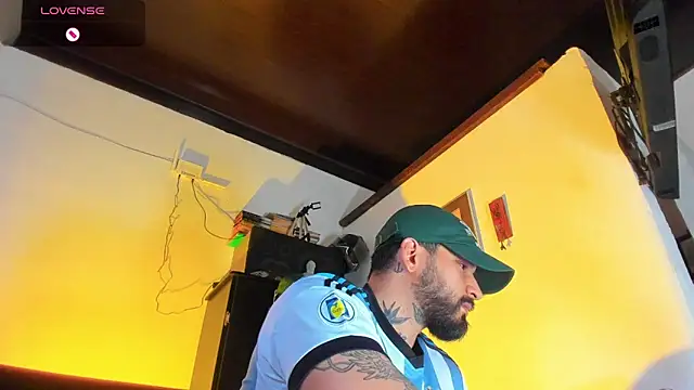 CamiloGray  online show from September 14, 2:38 pm