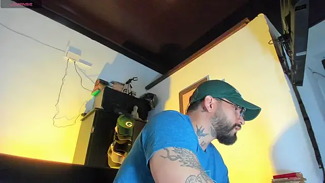 CamiloGray  online show from October 4, 1:20 pm