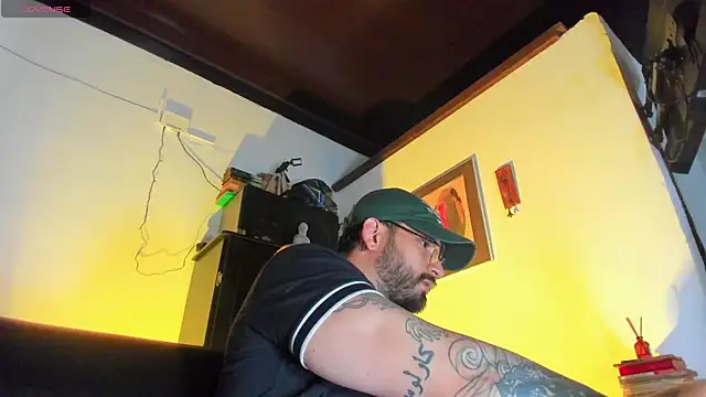 CamiloGray  online show from November 10, 2:16 pm